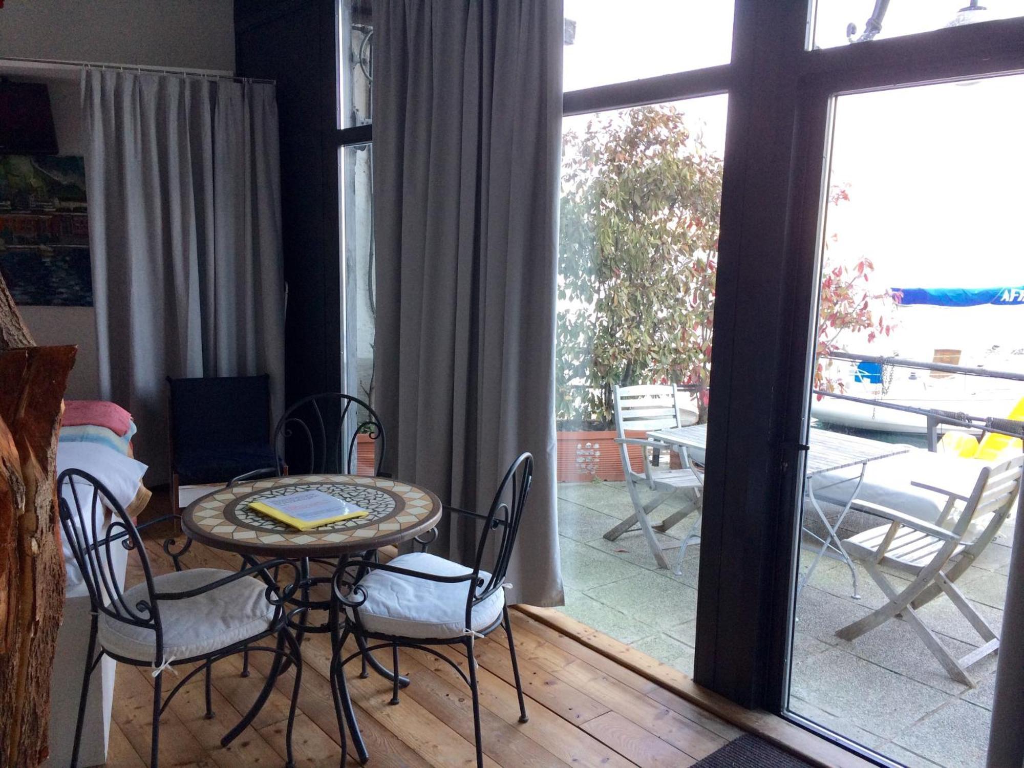 Excelsior Apartment *